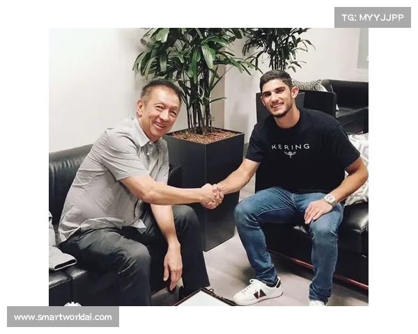 足球球员转会全过程解析:从谈判到签约背后的复杂流程与策略 足球球员转会全过程解析:从谈判到签约背后的复杂流程与策略